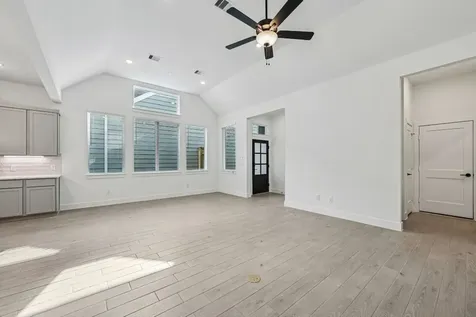 26237 E Outrider Banks Circle Montgomery TX 77316