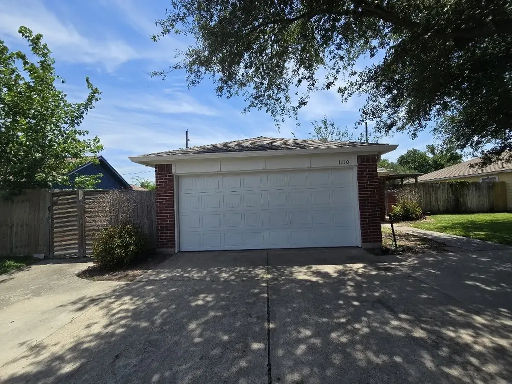 1110 Greencroft Street Channelview TX 77530
