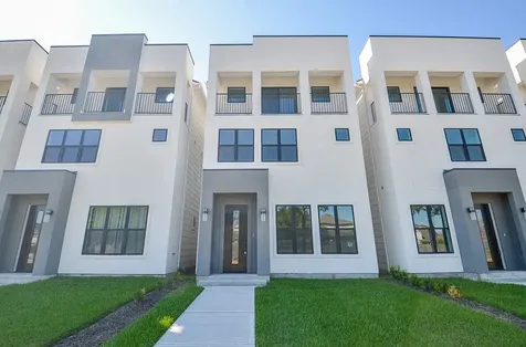 15000 S Richmond Avenue 4 Houston TX 77082
