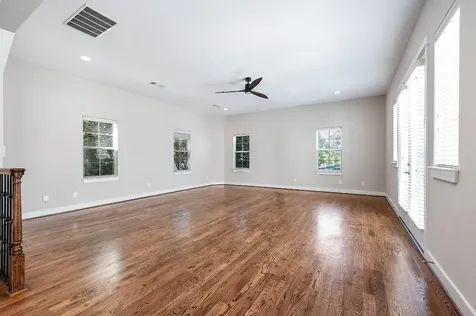 925 W 23rd Street D Houston TX 77008