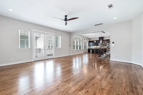 925 W 23rd Street D Houston TX 77008
