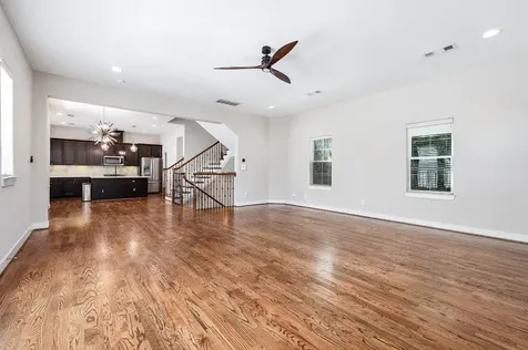 925 W 23rd Street D Houston TX 77008