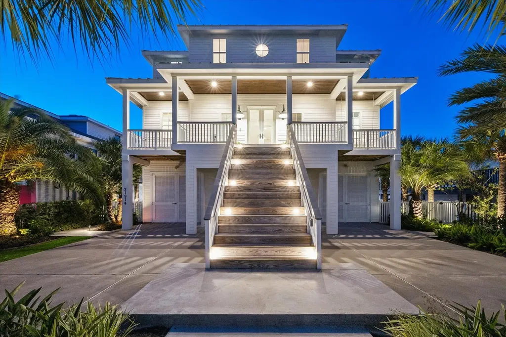 21914 Guadalupe Drive Galveston TX 77554