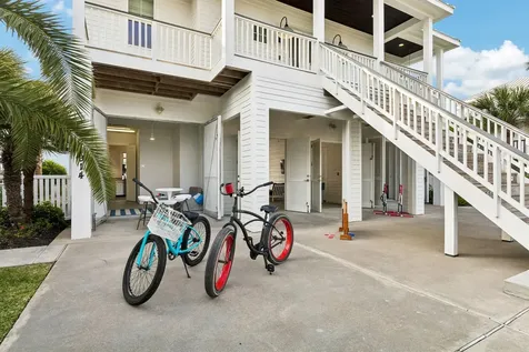 21914 Guadalupe Drive Galveston TX 77554