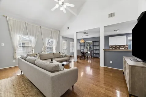 1421 W 26th Street Unit F Houston TX 77008