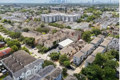 1421 W 26th Street Unit F Houston TX 77008