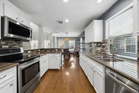 1421 W 26th Street Unit F Houston TX 77008