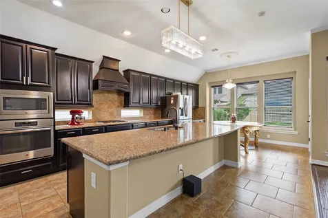 2102 Rolling Fog Drive Pearland TX 77584