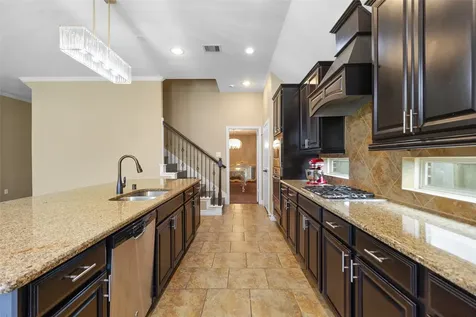 2102 Rolling Fog Drive Pearland TX 77584