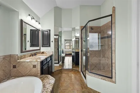 2102 Rolling Fog Drive Pearland TX 77584
