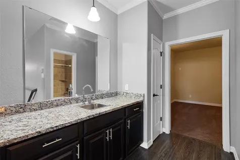 2102 Rolling Fog Drive Pearland TX 77584