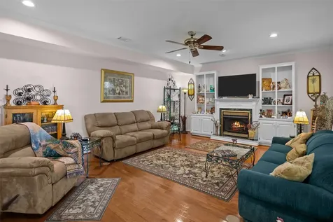 590 Shoreline Drive Nacogdoches TX 75964