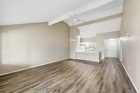 623 E Country Grove Circle Pearland TX 77584