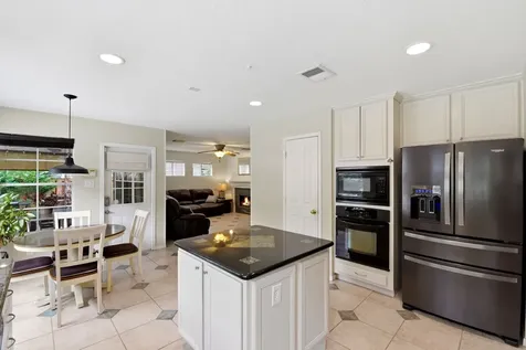 38 Dovewing Place The Woodlands TX 77382