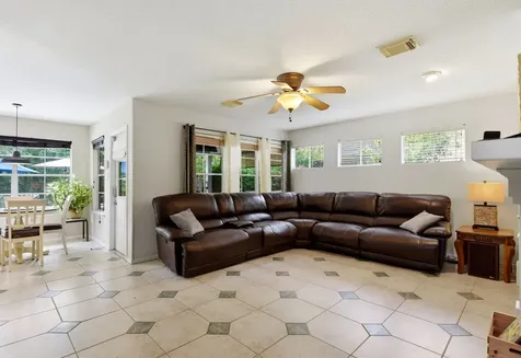 38 Dovewing Place The Woodlands TX 77382