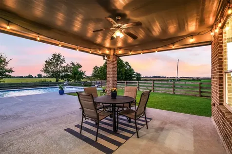 11834 Bisonte Street Needville TX 77461
