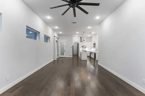 113 Coronado Street Houston TX 77009