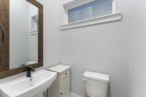 113 Coronado Street Houston TX 77009