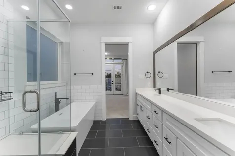 113 Coronado Street Houston TX 77009