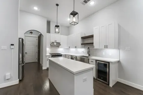 113 Coronado Street Houston TX 77009
