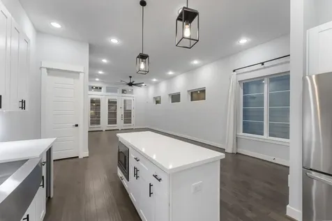 113 Coronado Street Houston TX 77009