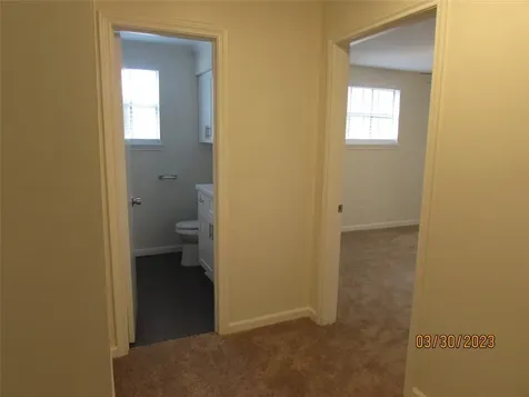 6308 1st Street Bellaire TX 77401