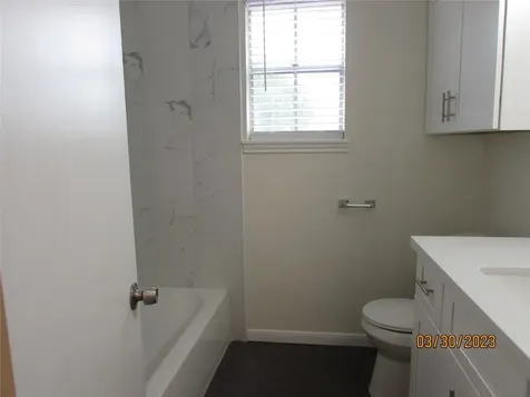 6308 1st Street Bellaire TX 77401