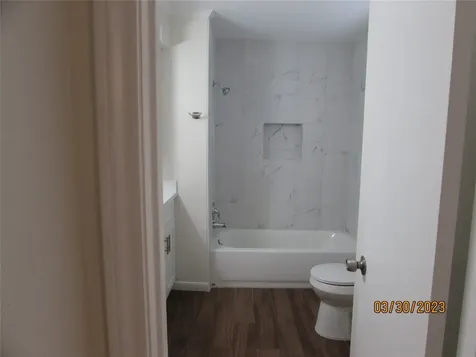 6308 1st Street Bellaire TX 77401