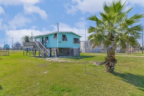 311 Oyster Street Surfside Beach TX 77541