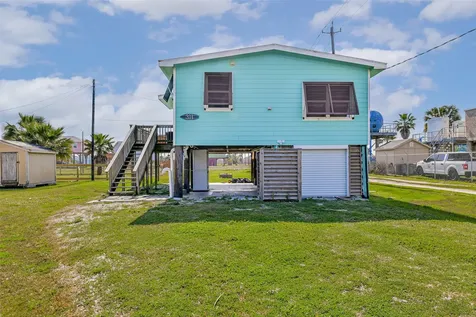 311 Oyster Street Surfside Beach TX 77541