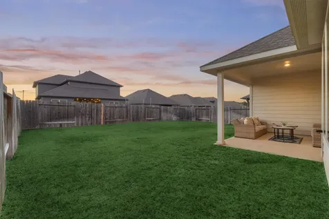 1080 Clearwood Drive Montgomery TX 77316