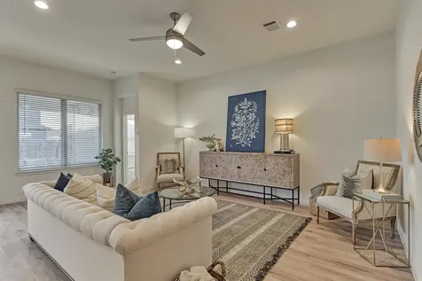 1080 Clearwood Drive Montgomery TX 77316