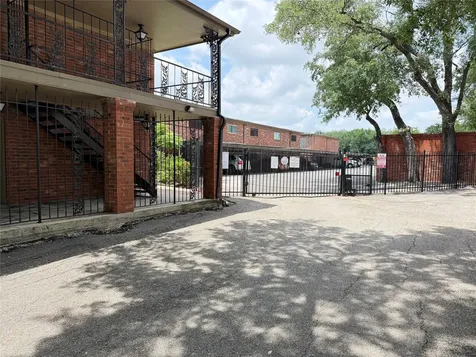 11550 Chimney Rock Road 205 Houston TX 77035