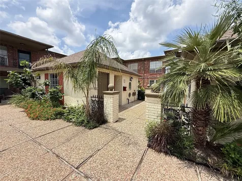 11550 Chimney Rock Road 205 Houston TX 77035