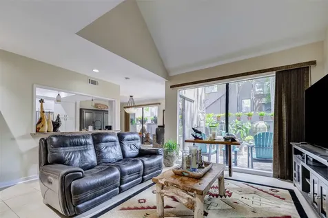 115 Litchfield Lane Houston TX 77024
