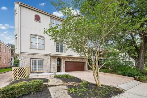 1647 Bonnie Brae Street Houston TX 77006