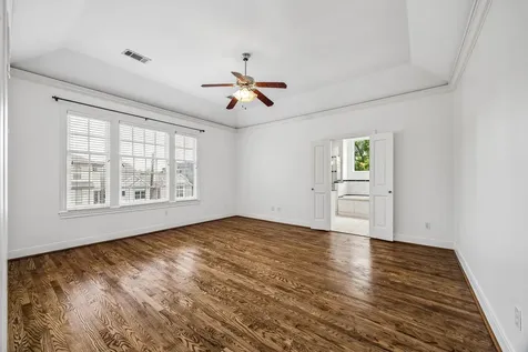 1647 Bonnie Brae Street Houston TX 77006