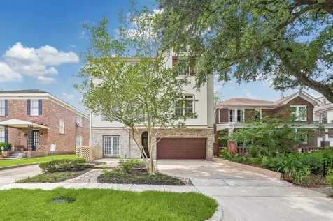 1647 Bonnie Brae Street Houston TX 77006