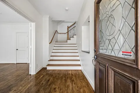 1647 Bonnie Brae Street Houston TX 77006