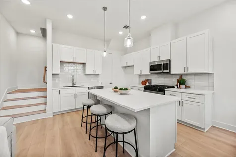 1308 Neiman Lane Houston TX 77091