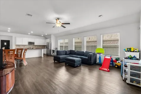 630 Harbor Colony Lane La Marque TX 77568