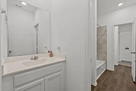 630 Harbor Colony Lane La Marque TX 77568