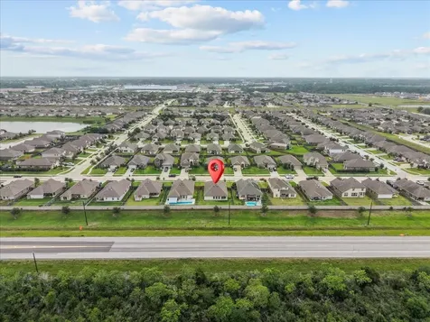630 Harbor Colony Lane La Marque TX 77568