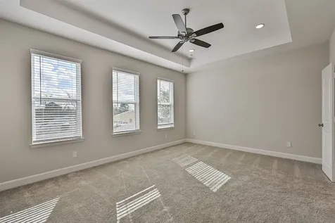 2521 S Houston Avenue Pearland TX 77581