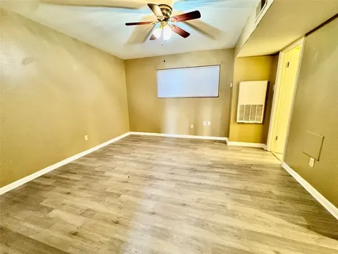 2201 North Grand Boulevard 11 Pearland TX 77581