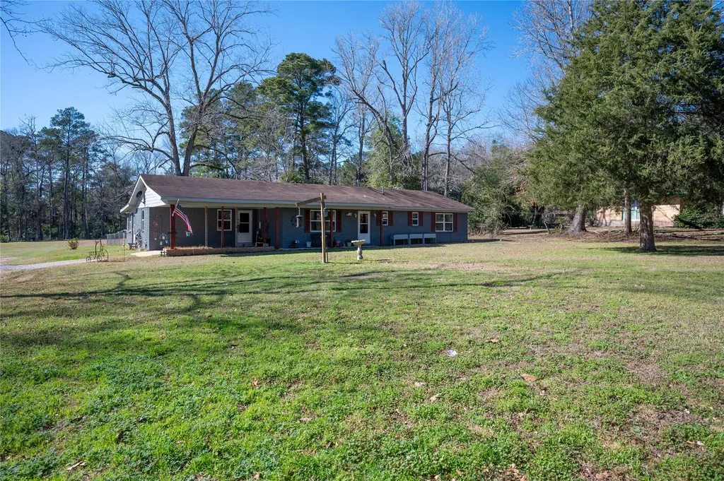 309 N Beech Street Woodville TX 75979