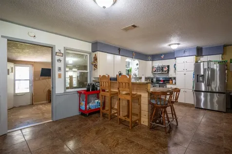 309 N Beech Street Woodville TX 75979