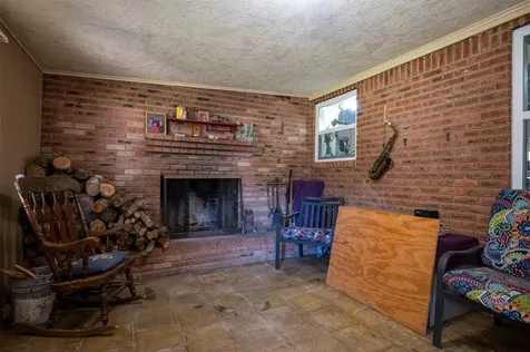 309 N Beech Street Woodville TX 75979