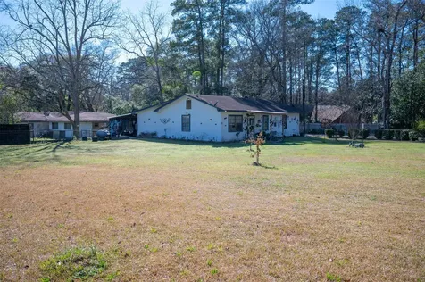 309 N Beech Street Woodville TX 75979