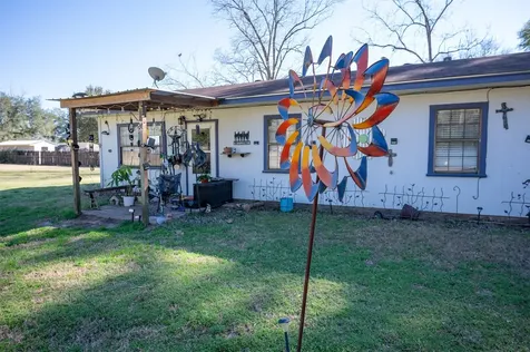 309 N Beech Street Woodville TX 75979